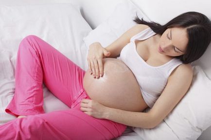 Viszkető hason terhesség alatt okai, kezelése, népi jogorvoslati