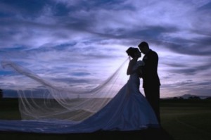 Mit jelent az, hogy egy férjes asszony, hogy feleségül egy álom tanulni a különböző forrásokból származó