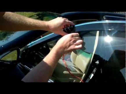Megfelelő telepítése terelőlemez az autóban élő videó