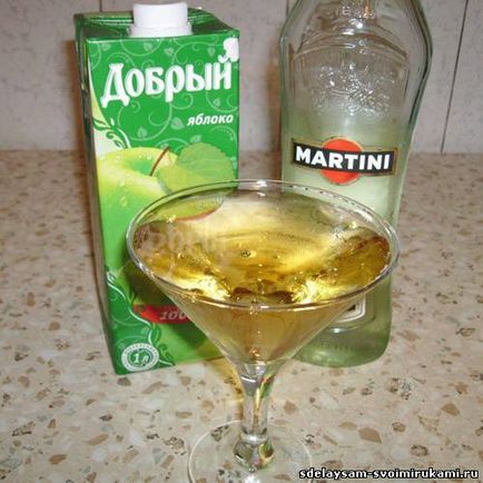 Hogyan és mit igyon egy martini bianco otthon