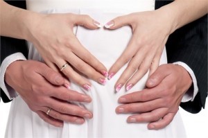 Hogyan szervezzünk egy esküvő a terhesség alatt