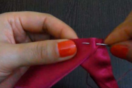 Hogyan tegyük egy rózsát ki szalagok a kezüket (csinálni) Hogyan tegyük egy rózsát ki szalagok saját kezűleg