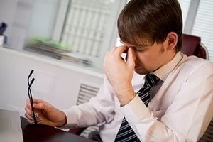 Hogyan enyhíti a fáradtságot és a csepp a szem gyakorlatok otthon eltávolítani a stressz a számítógépről