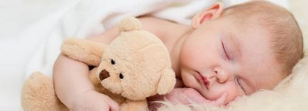 Hogyan tegye az újszülött aludni - rázás, és nem sok baba alszik és milyen helyzetben