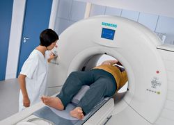 MRI a has és a hashártya mögötti szerv előkészítése és ez azt mutatja,