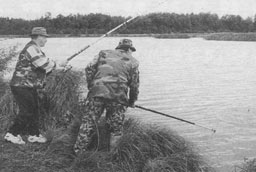 Őszi halászat tavak