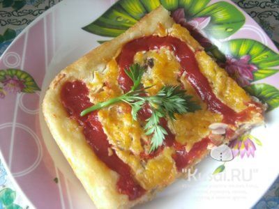 Pizza gombával és paradicsommal - lépésről lépésre recept fotók
