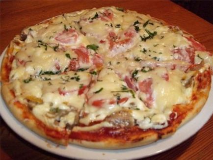 Pizza gombával - receptek képekkel (fotó) Pizza gombával - receptek képekkel