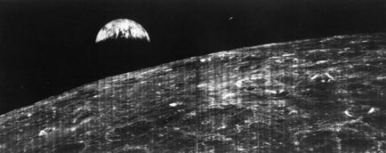 Miért amerikaiak pontosan a hold, a kozmosz, a fantáziavilág