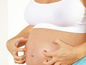 Miért a terhesség alatt hasa karcos, és mit kell tenni