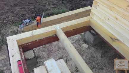 Építs egy fából készült ház a kezüket