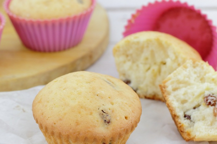 Egyszerű receptek cupcakes a konzervdobozba - lépésről lépésre fényképek otthoni