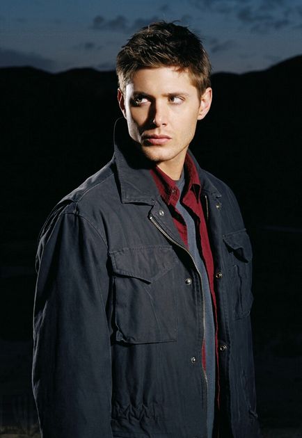 öltözék és frizura Jensen Ackles (Jensen Ackles) egy fotón