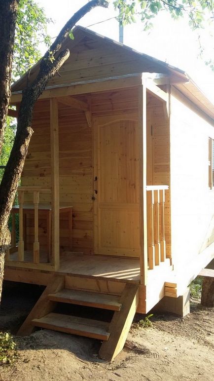 Építése egy fa nyári vendégház saját kezűleg