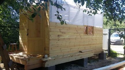 Építése egy fa nyári vendégház saját kezűleg
