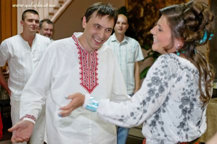 Esküvő az ukrán stílusú lámpák és Sergey () - Saját cikkek - Kiadó - ünnep filozófia