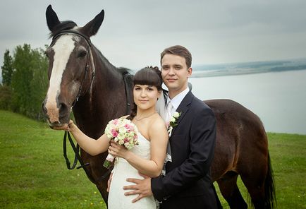 Esküvői fotózást lovakkal - az ötlet holding, példák és képek