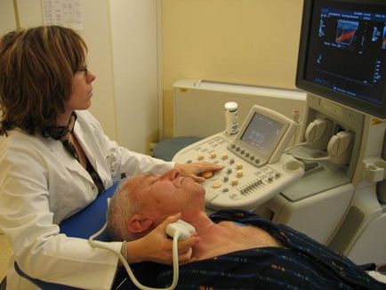 Ultrahang a nyak, a fej és a lágy szövetek, amely megmutatja, felnőttek és gyerekek számára