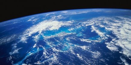 Föld - egy leírást a bolygó, a légkör, az óceánok, a szerkezet, pályája és a Föld forgása, érdekességek