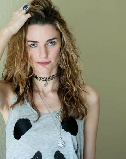 Chokers a nyakon (42 fotó) típusok, mit vegyek fel, divatos képek (kopás) Chokers a nyakon (42 fotó) típusok, mit vegyek fel, divatos képek