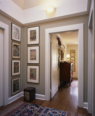 Hogy mit tesz egy üres sarok sarkok dekoráció a szobákban és folyosókon Domfront