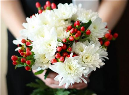 Virágok a menyasszonyi csokor fotó és ajánlások