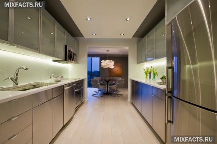 tervezés konyha hozzáférést az erkélyre (fotó)