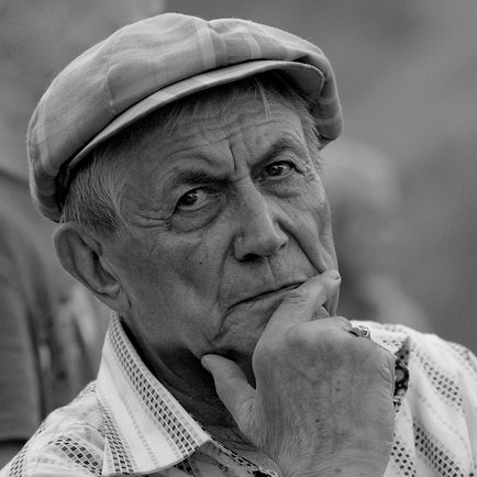 Yevgeny Yevtushenko életrajz, életrajz, képek, idézetek