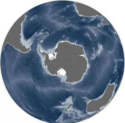 Hol van az Északi-sark, Antarktisz és az Antarktisz fő különbségek és érdekes tények