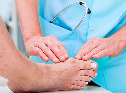 Hyperhydrosis a tenyerek és a lábak, hogy mi is az, okok, tünetek, kezelések izzadás a kezek és lábak