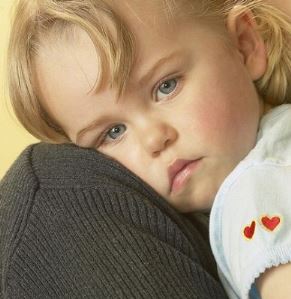 Fertőző erythema tünetek és a kezelés gyermekek és felnőttek részére