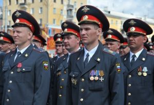 Mi a nyugdíj-és előnyöket 2017-ben hozott a résztvevők katonai műveletek Csecsenföldön