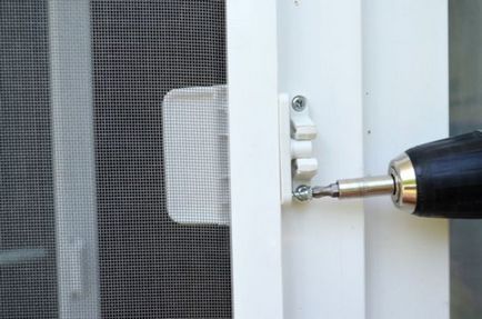 Hogyan erősít a szúnyogháló a 4 műanyag ablak telepítési módszer