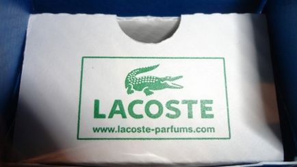 Hogyan lehet megkülönböztetni a valós származó hamis Lacoste Az eredetitől eltérő parfüm Faika