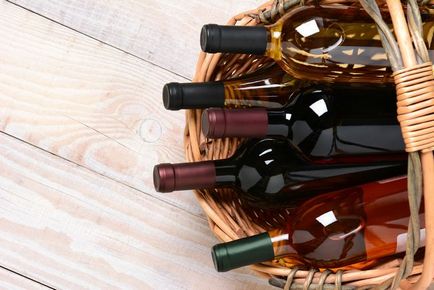 Hogyan kell tárolni a bor palackokban otthon, a hivatalos honlapján receptek