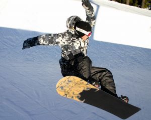 Hogyan lehet csatolni a hegyre, hogy snowboard