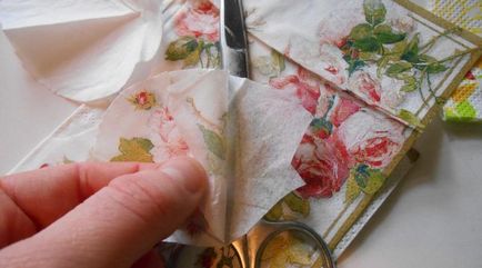 Hogyan készítsünk decoupage képek szalvéták lépésről lépésre útmutató