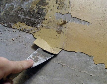 Hogyan lehet eltávolítani a régi festéket a mechanikai és kémiai tisztítás