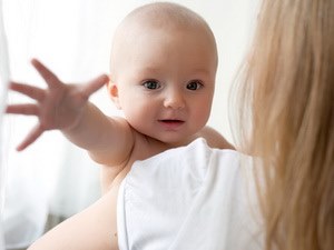 Hogyan fogadja el a gyermeket a kórházban, és az árvaház