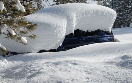Hogyan juthat el, ha a jármű elakadt a hóban