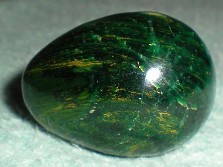 Jade köves fotó, jellemzői, a mágikus és gyógyító tulajdonságait az ásványi, különösen érdekel