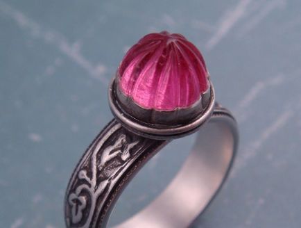 amulettek gyűrűk, hogyan kell kiválasztani a kő, fém, hogyan kell tisztítani