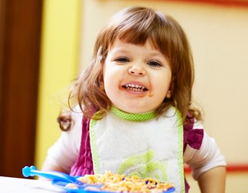 Menü a gyermek 2 éves az élet követelményeinek, és egy lista az ételek