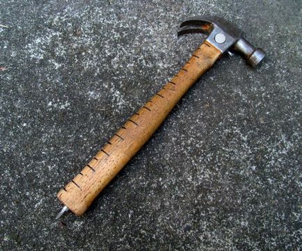 Hammer kezeddel, hogy hozzon létre egy eszköz a kezedben (74 fotó)