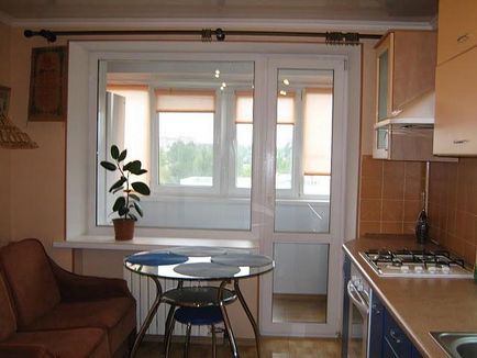 Egy kis konyha erkéllyel tervezési lehetőségek