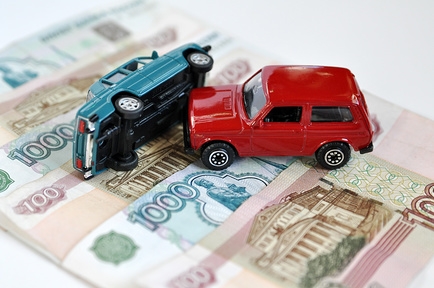 Értékelés és javítás egy autó baleset után árnyalatok kifizetések biztosítás
