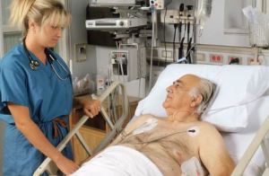 A következmények a stroke az idősek ami előrevetíti azok több mint 80 éve