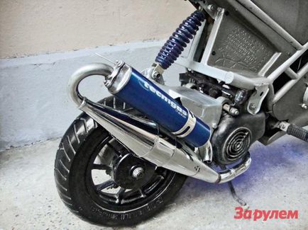 Kapcsolja be a robogó egy motorkerékpár a kezével - az eredmény a (fotók)