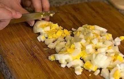 Receptek saláták füstölt sajttal fonat, sonka, sárgarépa