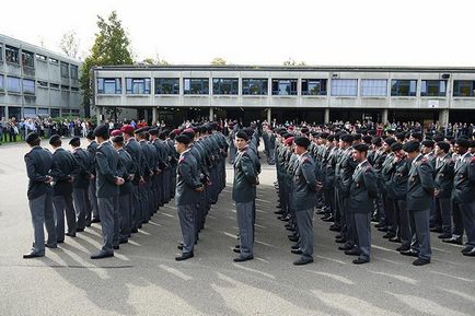 Szolgáltatás más országokban a hadsereg - a kis hangulatos sarok